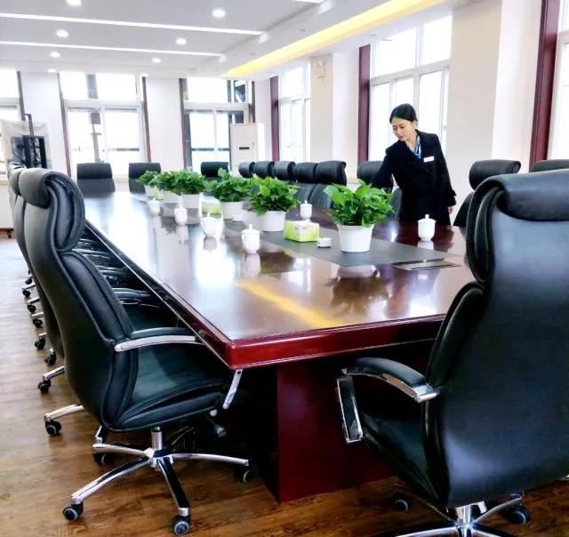 英国上市公司365物业：做明星企业 做行业标杆