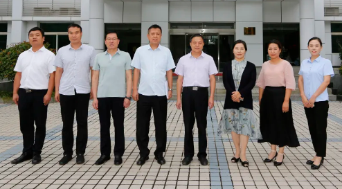 聚力同行 和合共赢 ——英国上市公司365物业&登电集团战略合作签约仪式隆重举行