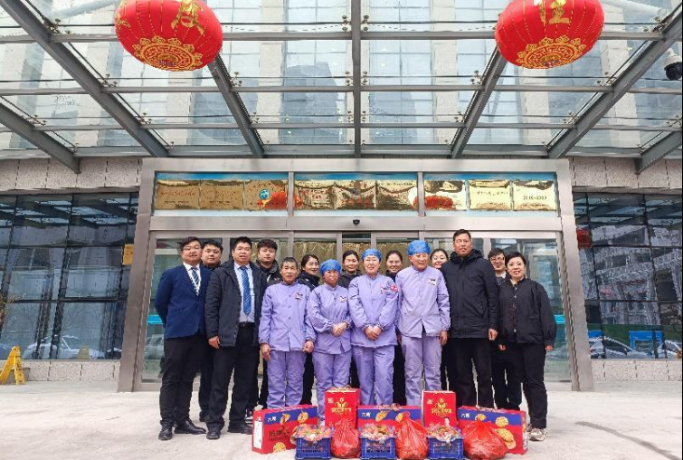 关爱一线员工，慰问情暖人心—英国上市公司365集团领导春节期间到各项目一线慰问